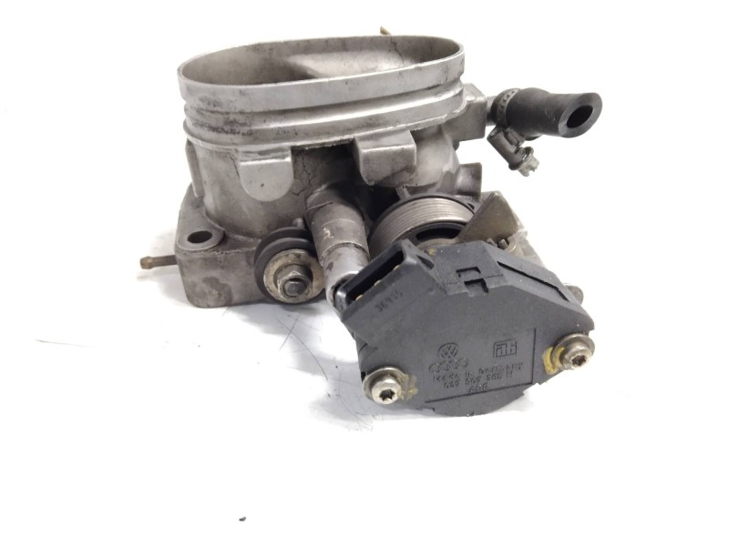 Recambio de caja mariposa para audi 80 2.0 i referencia OEM IAM 037907385H  