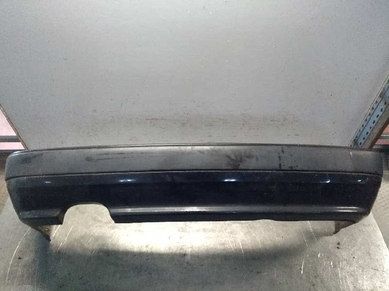 Recambio de paragolpes trasero para audi 80 2.0 i referencia OEM IAM   