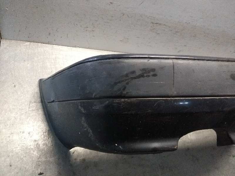 Recambio de paragolpes trasero para audi 80 2.0 i referencia OEM IAM   