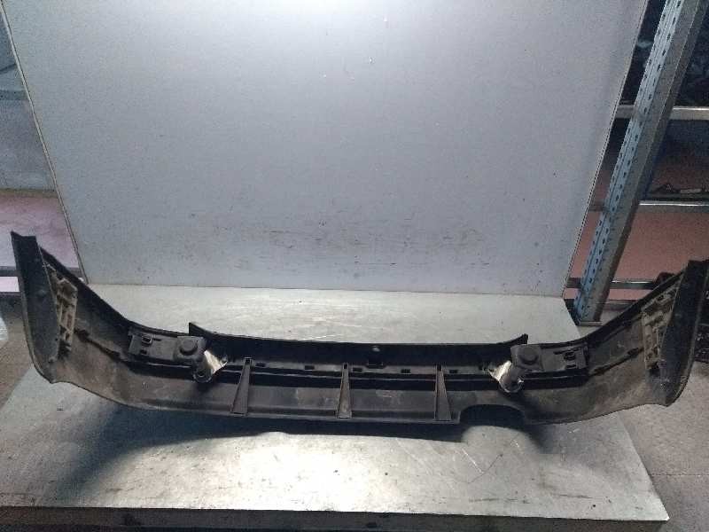 Recambio de paragolpes trasero para audi 80 2.0 i referencia OEM IAM   