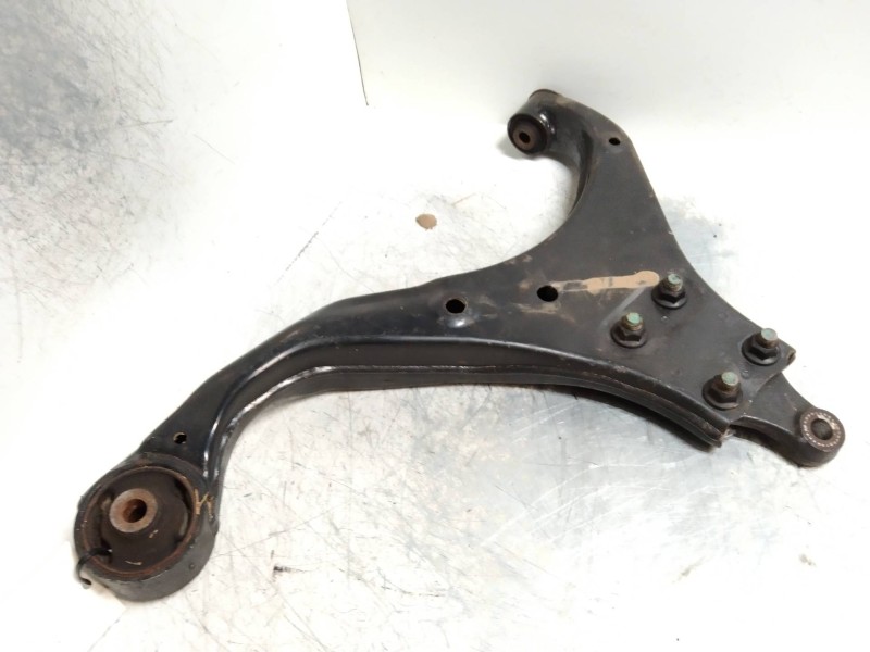 Recambio de brazo suspension inferior delantero derecho para kia sportage 2.0 cat referencia OEM IAM   