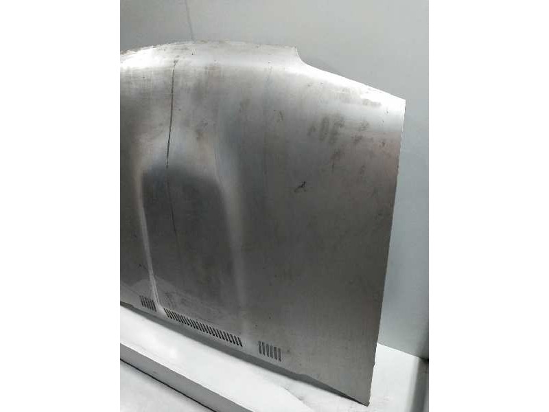 Recambio de capot para opel rekord e referencia OEM IAM    Recambio de capot para opel rekord e referencia OEM IAM