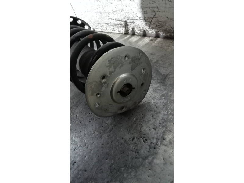 Recambio de amortiguador delantero derecho para land rover freelander (ln) 2.0 td4 cat referencia OEM IAM 6G9118045UAF  