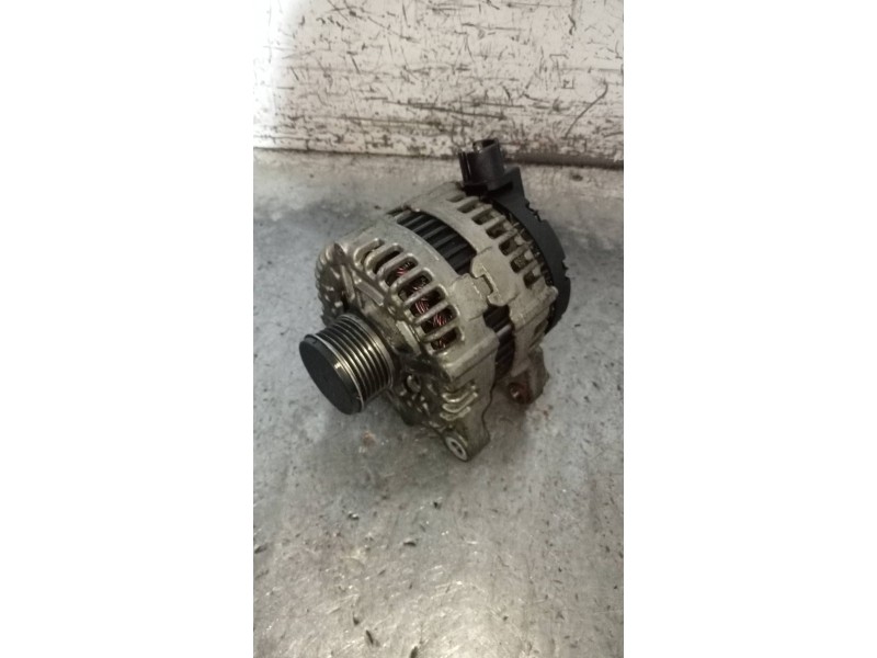 Recambio de alternador para peugeot 406 berlina (s1/s2) sr referencia OEM IAM 0121615021 6G9N10300ADB 