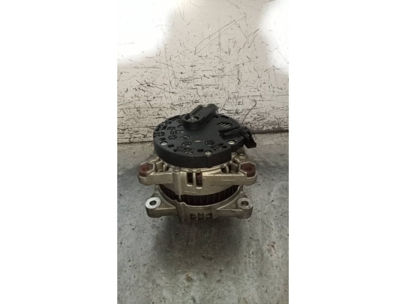 Recambio de alternador para peugeot 406 berlina (s1/s2) sr referencia OEM IAM 0121615021 6G9N10300ADB 