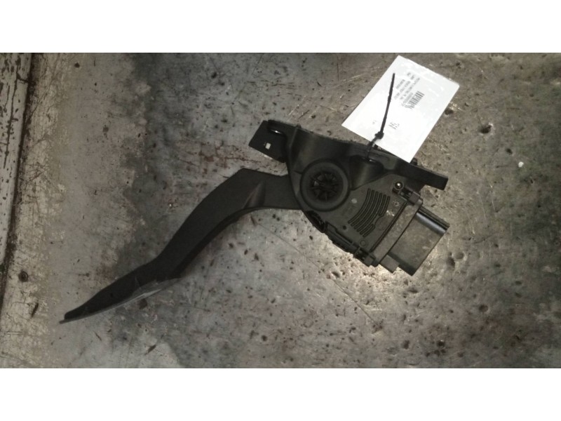 Recambio de potenciometro pedal para land rover freelander (ln) 2.0 td4 cat referencia OEM IAM 7G9N9F836FA 6PV00922025 