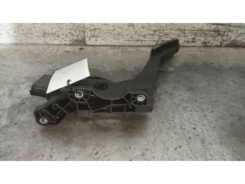 Recambio de potenciometro pedal para land rover freelander (ln) 2.0 td4 cat referencia OEM IAM 7G9N9F836FA 6PV00922025 