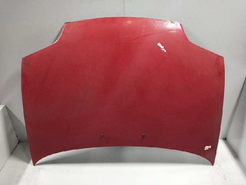 Recambio de capot para mazda 323 berlina c/f/s (ba) referencia OEM IAM    Recambio de capot para mazda 323 berlina c/f/s (ba) referencia OEM IAM