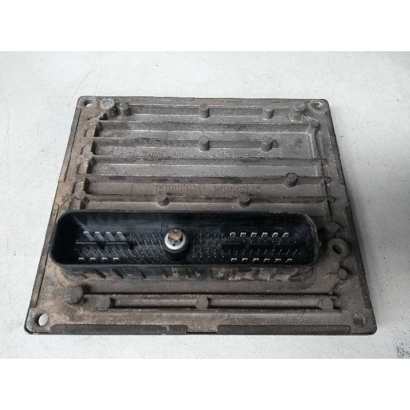 Recambio de centralita motor uce para ford fiesta (cbk) steel referencia OEM IAM S120977313D 6S6112A650GD 4DLD SIM210