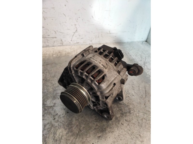 Recambio de alternador para hyundai i30 1.6 crdi cat referencia OEM IAM A616019A  