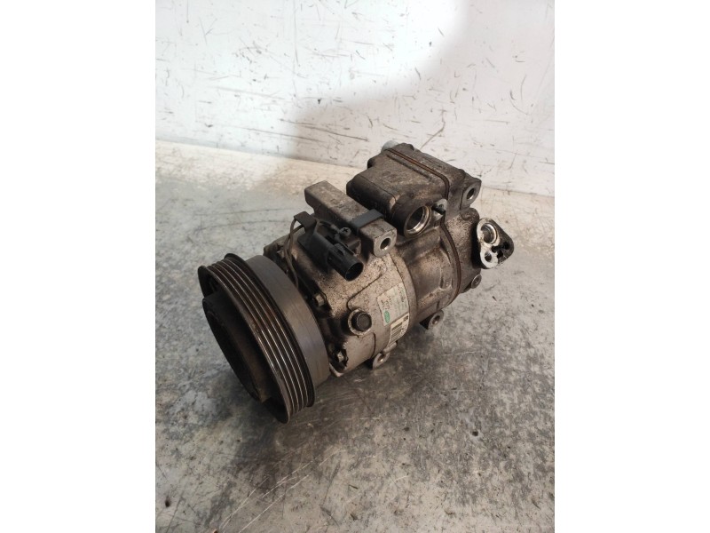 Recambio de compresor aire acondicionado para hyundai i30 1.6 crdi cat referencia OEM IAM F500AN8CA04  