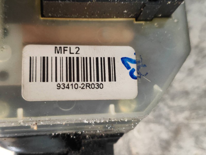 Recambio de mando luces para hyundai i30 1.6 crdi cat referencia OEM IAM 934102R030  