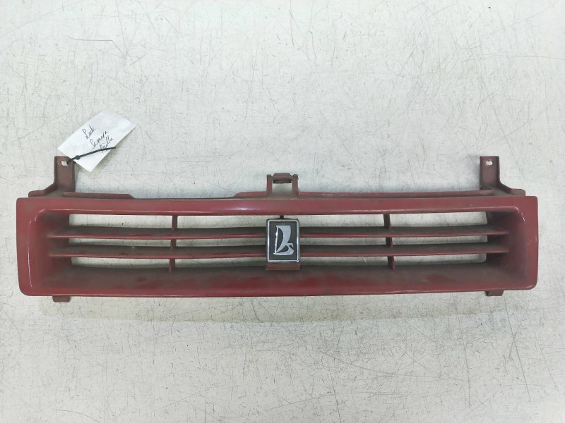 Recambio de rejilla delantera para lada samara (2108/2109) referencia OEM IAM    Recambio de rejilla delantera para lada samara (2108/2109) referencia OEM IAM