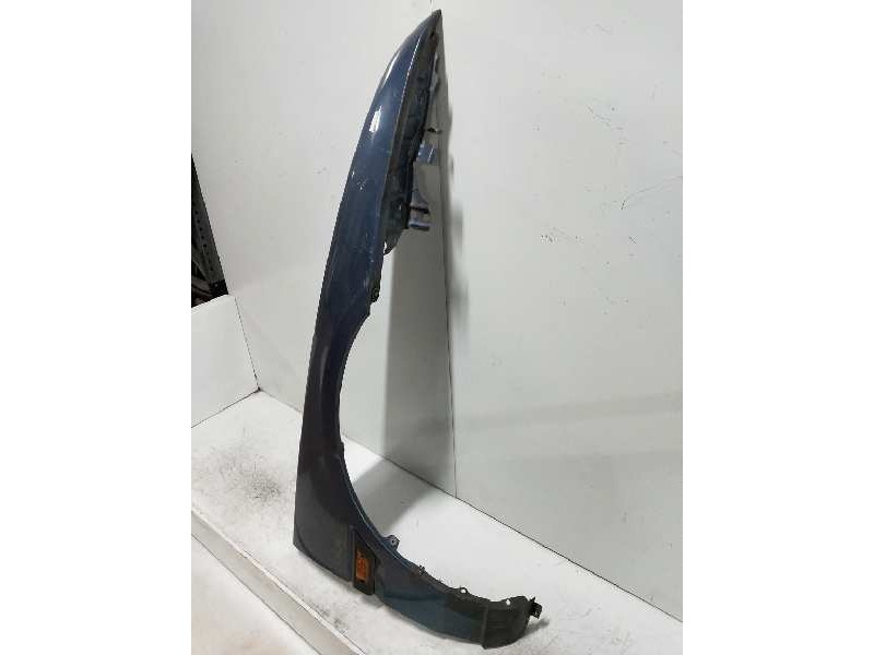 Recambio de aleta delantera derecha para mazda 323 berlina (bg) glx referencia OEM IAM   