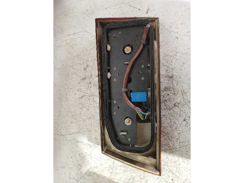 Recambio de piloto trasero derecho para peugeot 505 berlina srd referencia OEM IAM NVE55412  