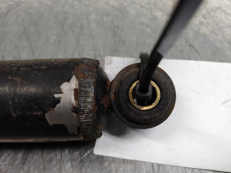 Recambio de amortiguador delantero derecho para renault 4 berlina/familiar/furgoneta gtl (r 1128) referencia OEM IAM 7700717085 