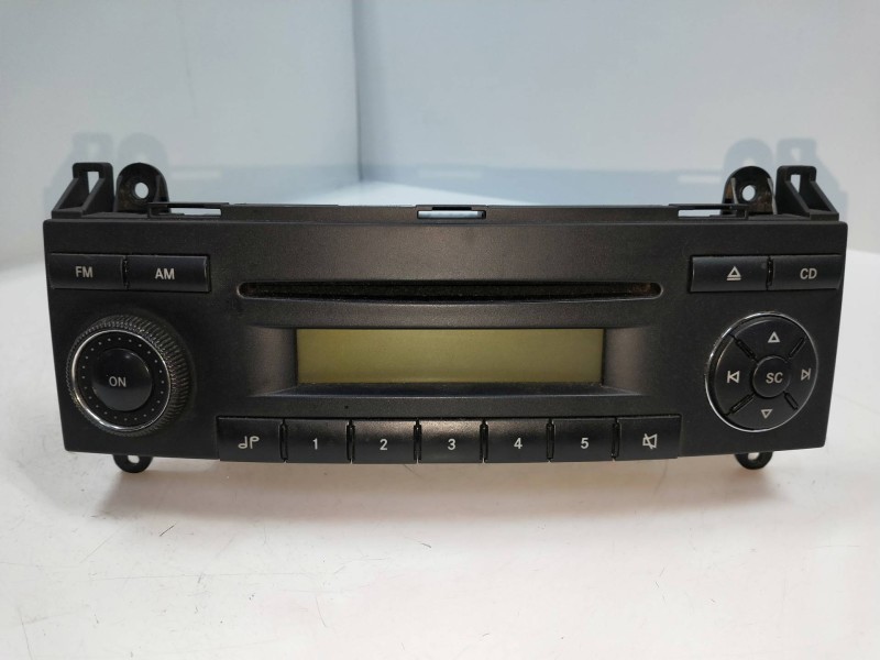 Recambio de sistema audio / radio cd para mercedes sprinterii caja cerrada (desde 01.06) 2.1 cdi cat referencia OEM IAM A9068200