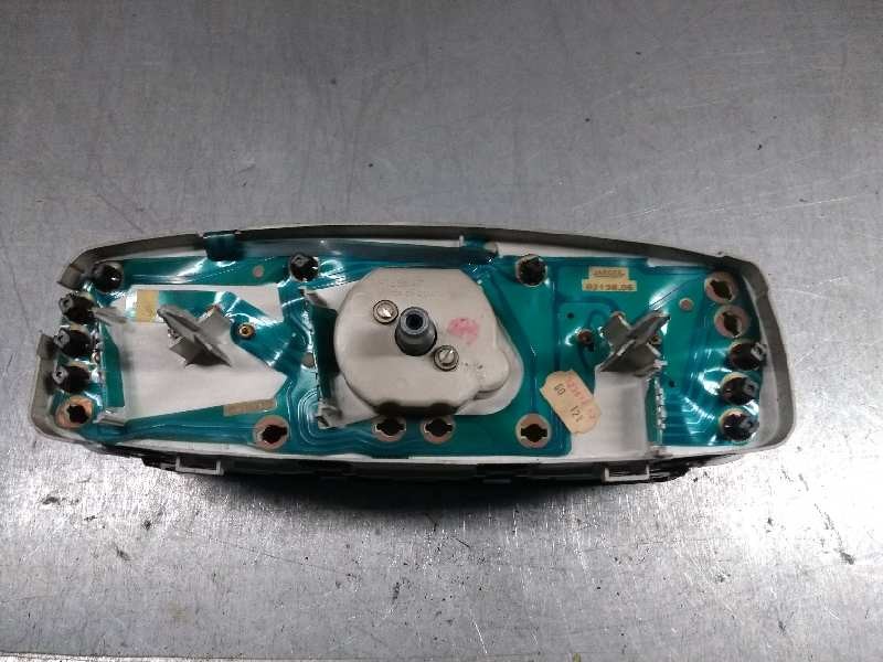 Recambio de cuadro instrumentos para peugeot 505 berlina srd referencia OEM IAM 323612  611976
