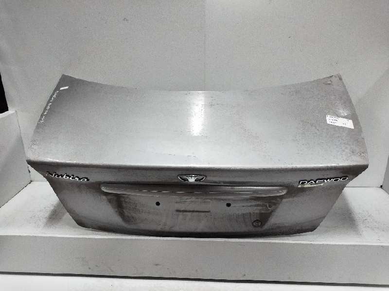 Recambio de tapa maletero para daewoo nubira berlina referencia OEM IAM   