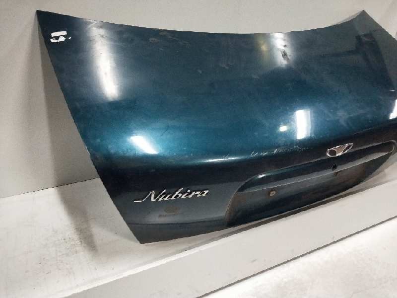 Recambio de tapa maletero para daewoo nubira berlina referencia OEM IAM    Recambio de tapa maletero para daewoo nubira berlina referencia OEM IAM