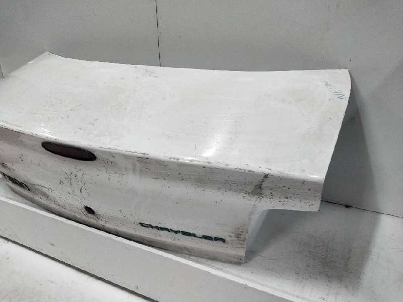 Recambio de tapa maletero para chrysler neon (pl) referencia OEM IAM    Recambio de tapa maletero para chrysler neon (pl) referencia OEM IAM