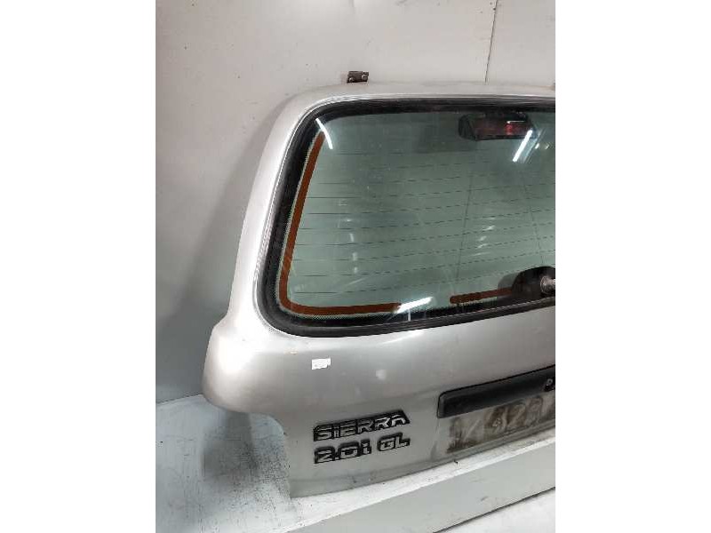 Recambio de porton trasero para ford sierra berlina 2.0 cat referencia OEM IAM   