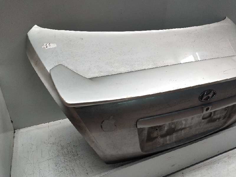 Recambio de tapa maletero para hyundai elantra (xd) referencia OEM IAM   