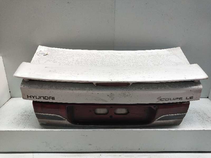 Recambio de tapa maletero para hyundai coupe (j2) referencia OEM IAM   