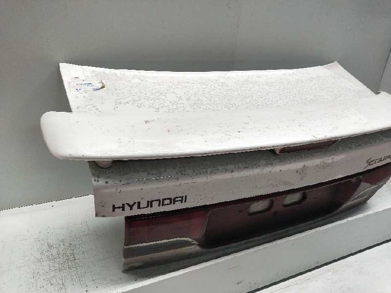 Recambio de tapa maletero para hyundai coupe (j2) referencia OEM IAM   