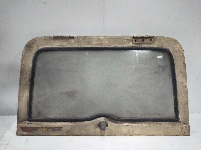 Recambio de porton trasero para jeep comando diesel referencia OEM IAM   