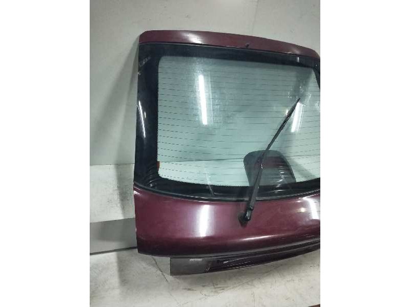 Recambio de porton trasero para kia sephia referencia OEM IAM    Recambio de porton trasero para kia sephia referencia OEM IAM