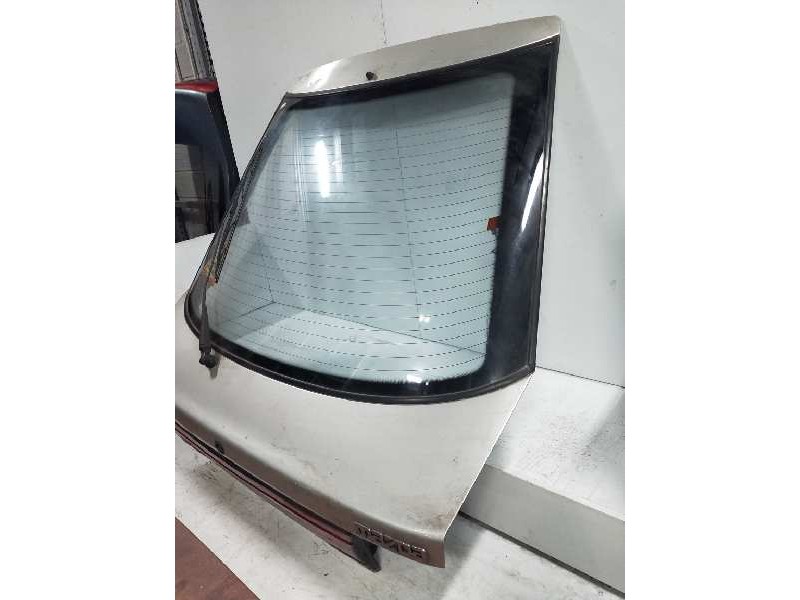 Recambio de porton trasero para mazda 626 berl./coupe/famil. (gd/gv) referencia OEM IAM   