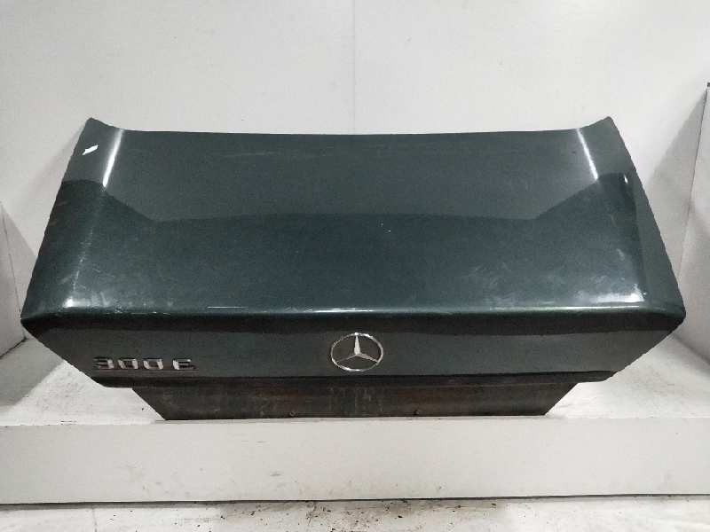 Recambio de tapa maletero para mercedes clase e (w124) berlina 2.6 cat referencia OEM IAM   