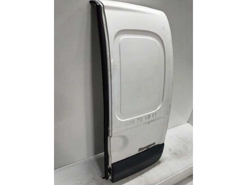 Recambio de puerta trasera derecha para renault kangoo (f/kc0) luxe privilege referencia OEM IAM  CIEGA 