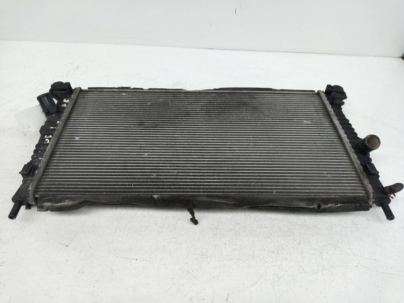 Recambio de radiador agua para ford focus berlina (cap) ambiente (d) referencia OEM IAM 3M5H800RK  