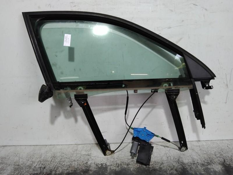 Recambio de elevalunas delantero derecho para seat exeo st (3r5)(2009>) reference referencia OEM IAM 8E0837462C 8E1959802G 10584