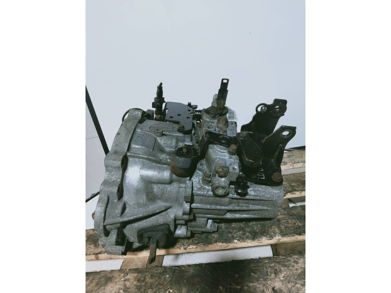 Recambio de caja cambios para kia cerato 1.6 crdi referencia OEM IAM S61767 238725 