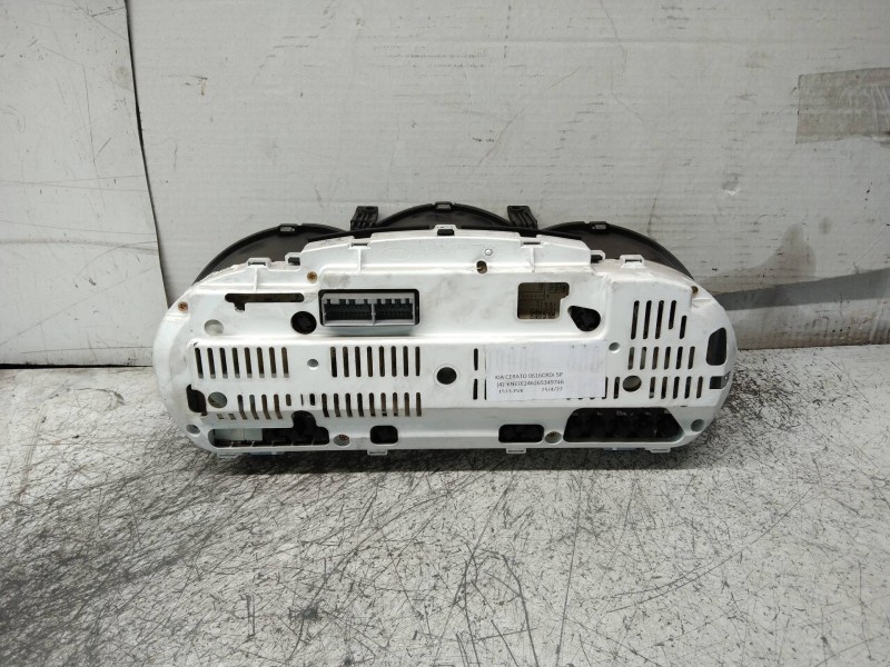 Recambio de cuadro instrumentos para kia cerato 1.6 crdi referencia OEM IAM 940032F360 11001032800K D096