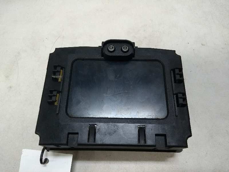 Recambio de pantalla multifuncion para opel zafira a design edition referencia OEM IAM 5WK70051 13106242 ZC