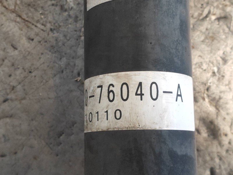 Recambio de amortiguador trasero izquierdo para lexus ct 200h referencia OEM IAM 4853076040A  