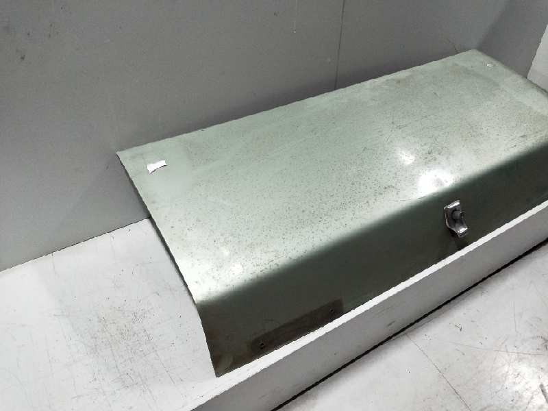 Recambio de tapa maletero para renault 7 1.0 referencia OEM IAM   