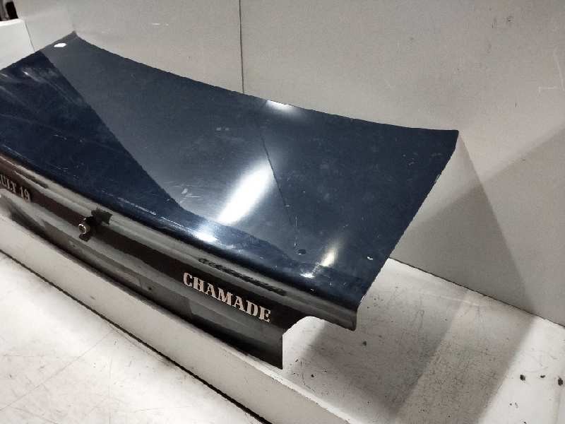 Recambio de tapa maletero para renault 19 (b/c/l53) referencia OEM IAM    Recambio de tapa maletero para renault 19 (b/c/l53) referencia OEM IAM