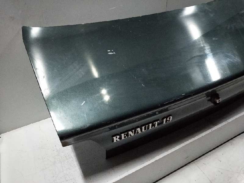Recambio de tapa maletero para renault 19 (b/c/l53) referencia OEM IAM   