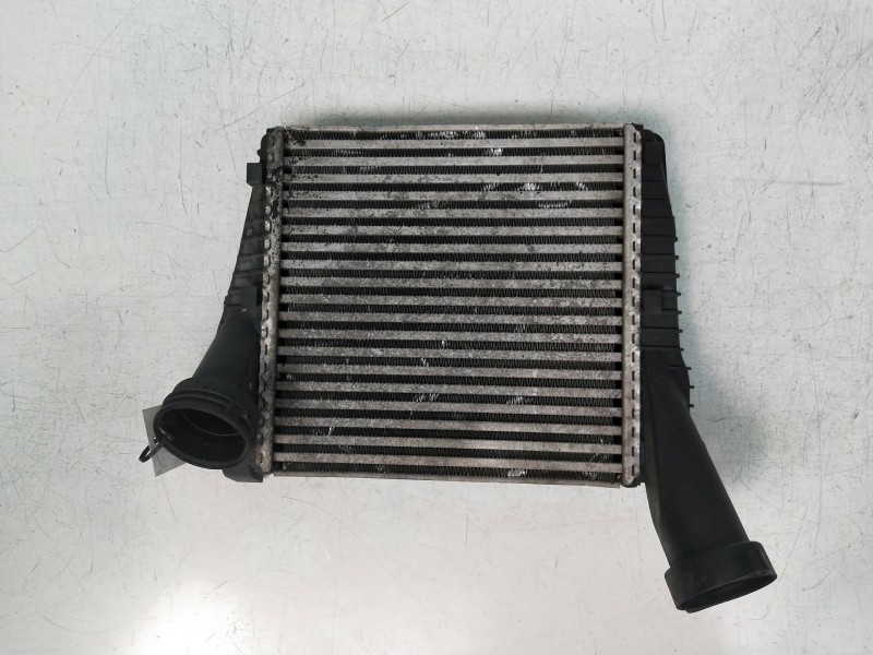 Recambio de intercooler para audi tt (8n3/8n9) 1.8 20v turbo referencia OEM IAM 7L6145803C  