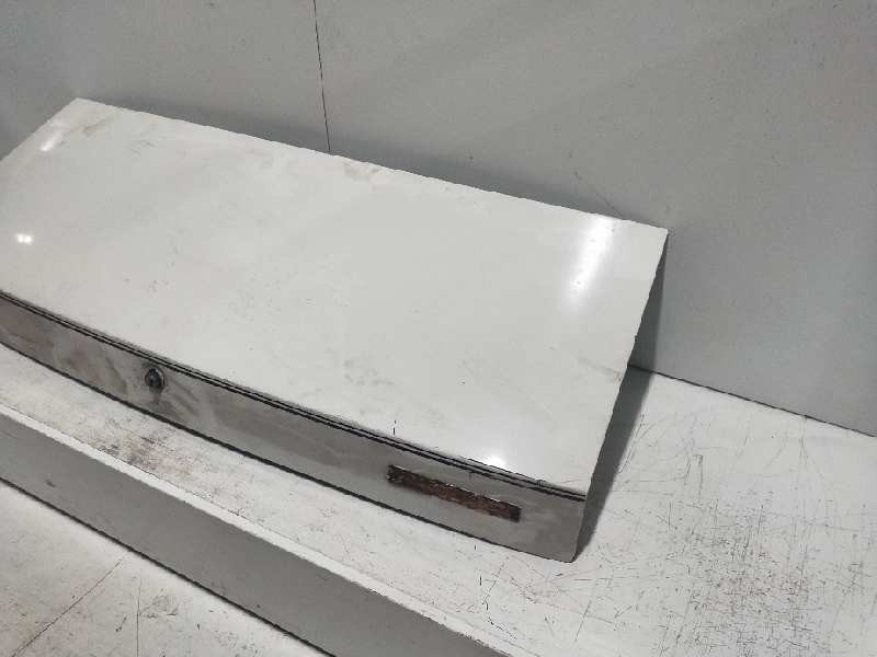 Recambio de tapa maletero para seat 127 0.9 referencia OEM IAM   