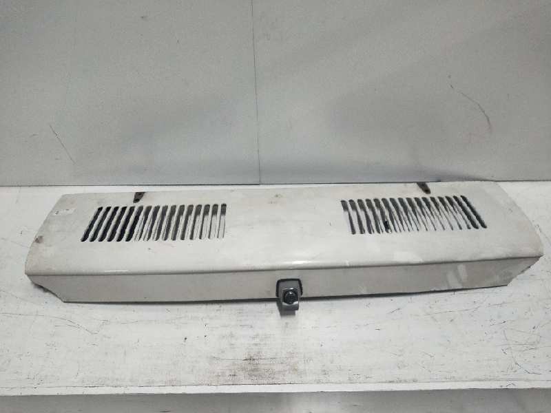 Recambio de tapa maletero para seat 850 0.8 referencia OEM IAM    Recambio de tapa maletero para seat 850 0.8 referencia OEM IAM