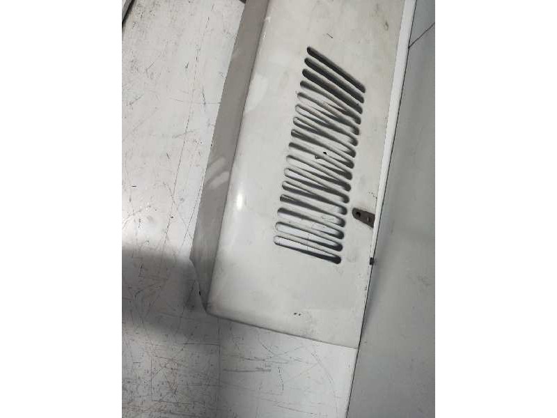 Recambio de tapa maletero para seat 850 0.8 referencia OEM IAM    Recambio de tapa maletero para seat 850 0.8 referencia OEM IAM
