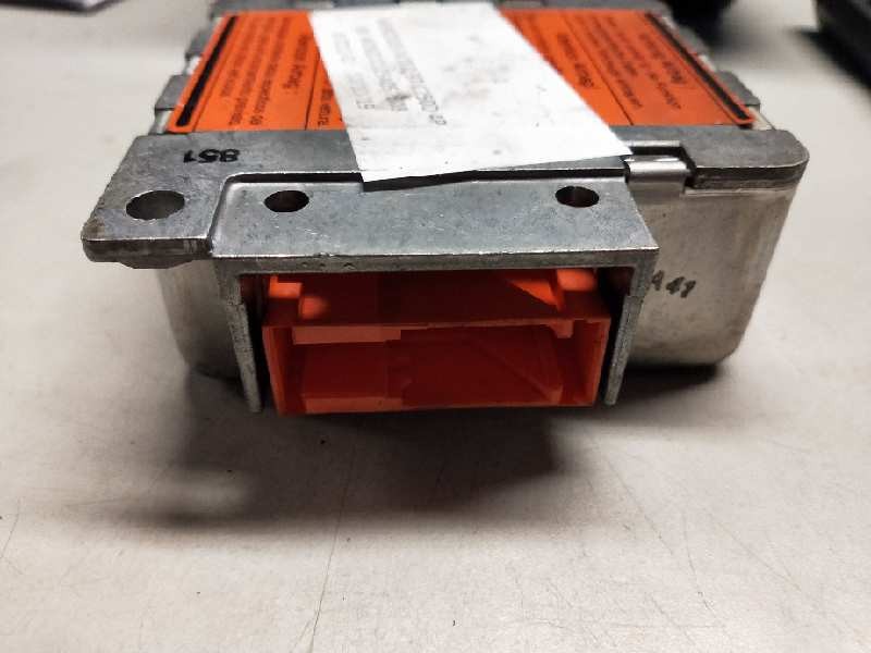 Recambio de centralita airbag para mercedes clase c (w202) berlina 250 diesel (202.125) referencia OEM IAM 0285001083 0008207926