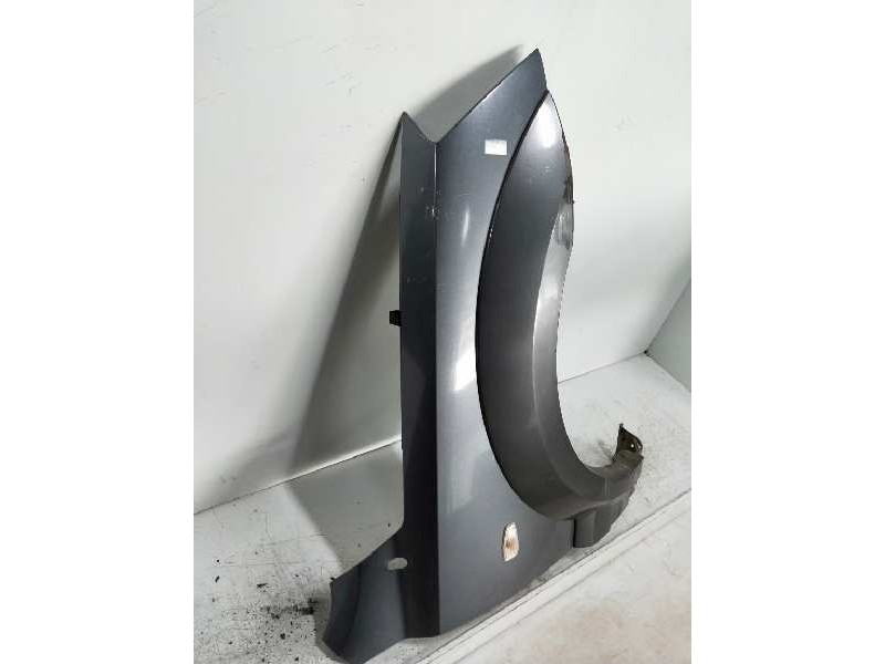 Recambio de aleta delantera derecha para kia sorento 2.5 crdi vgt ex1 referencia OEM IAM   