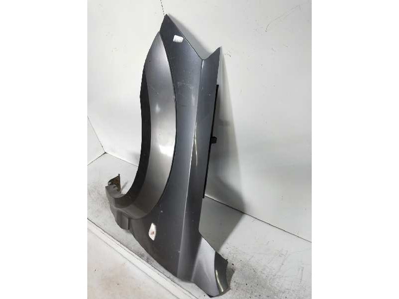 Recambio de aleta delantera izquierda para kia sorento 2.5 crdi vgt ex1 referencia OEM IAM   